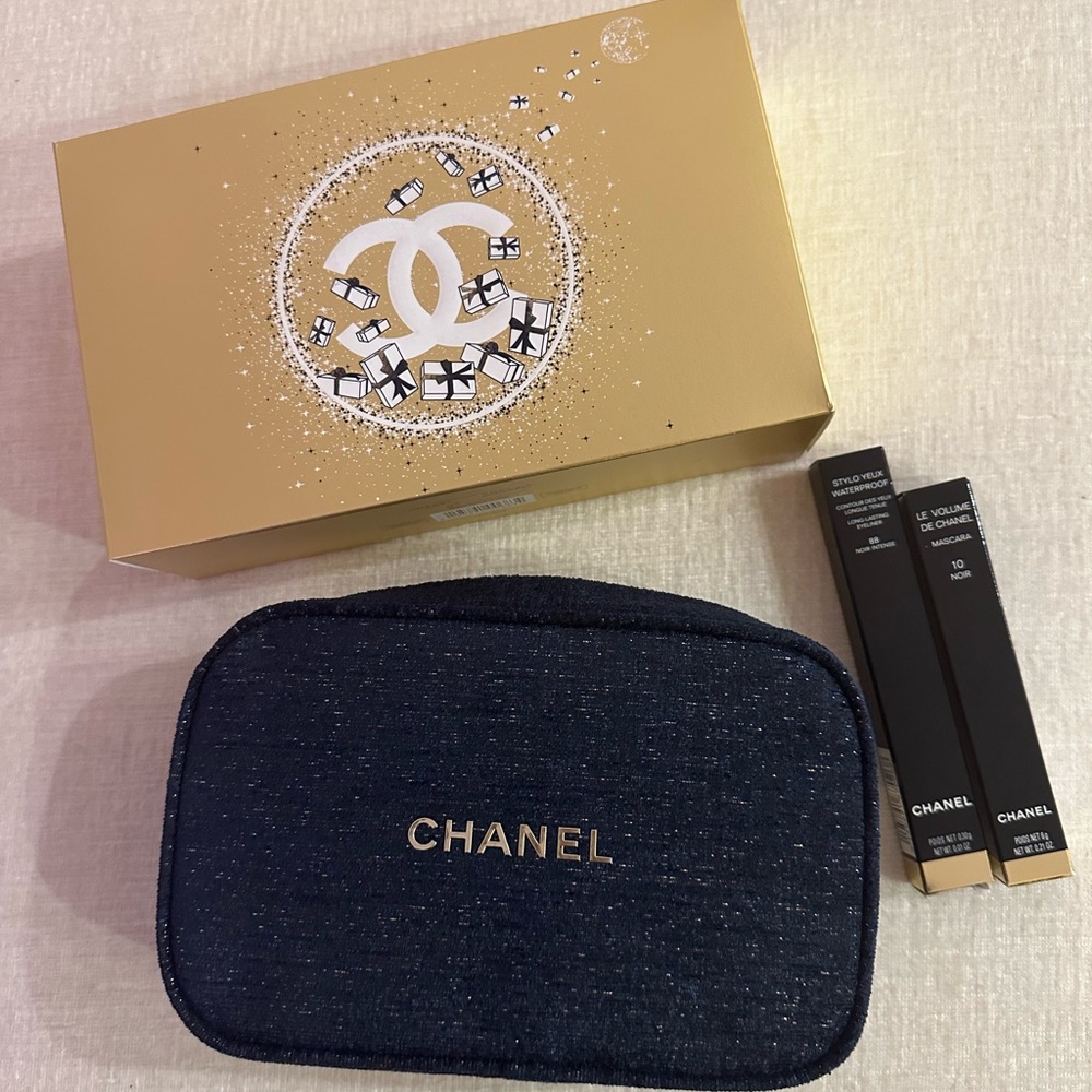 NEW chanel holiday set 2023